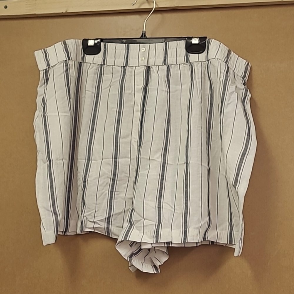 Gap Size XXL Striped Linen Blend Shorts